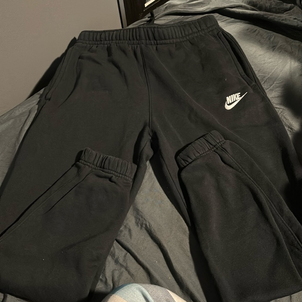 brand new nike sweats
